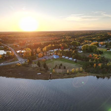 L'Ancrage B&B And Cottages Saint Louis de Kent Екстер'єр фото